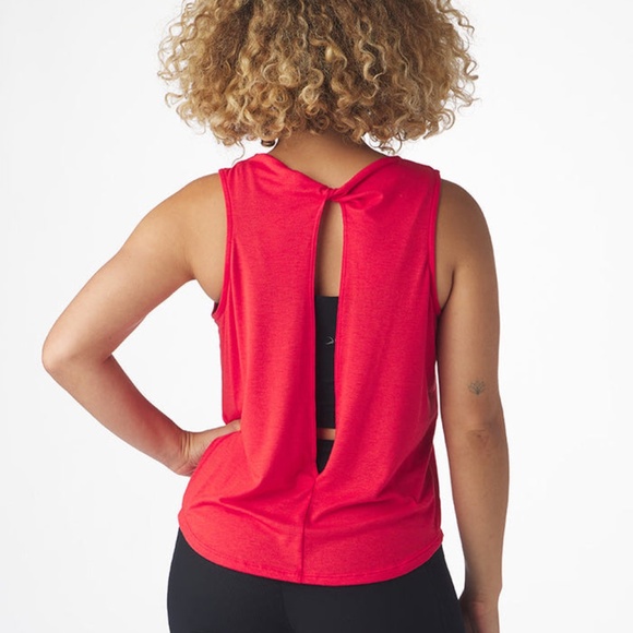 NWT Glyder Evolve Cherry Red Tank Top Size Small Athletic Performance - Picture 2 of 4